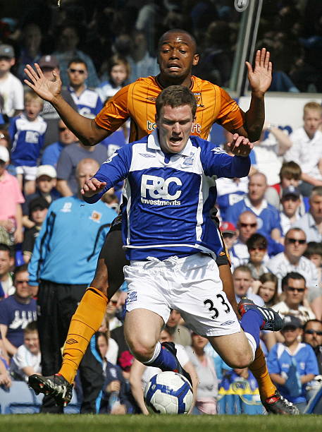 履行自己的 履行自己的