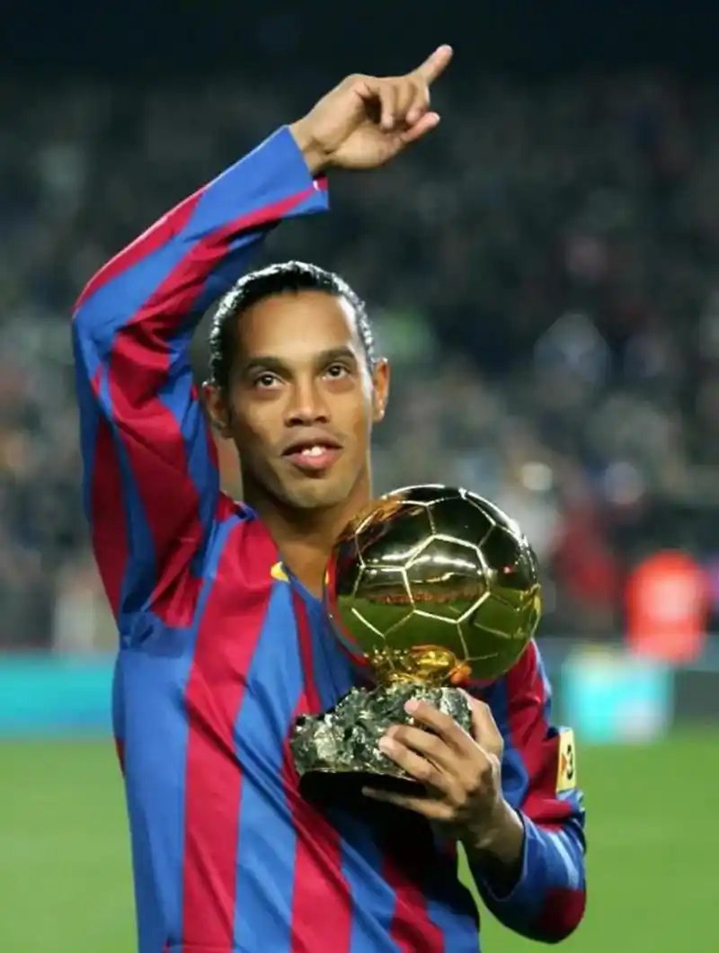 异军突起 异军突起