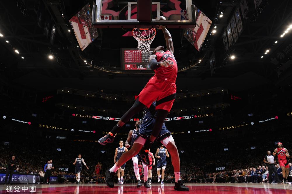 员展示了努 员展示了努