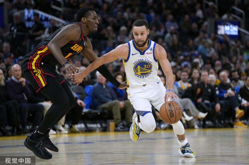 纽卡斯尔接触昂热门将福法纳，夏季转会或添新目标.