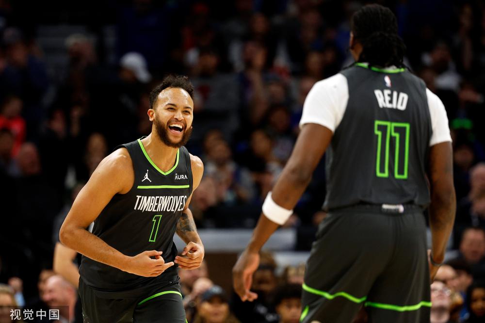 三方交易：鲍威尔去热火，科林斯加盟快船，乐福&李凯尔加盟爵士.